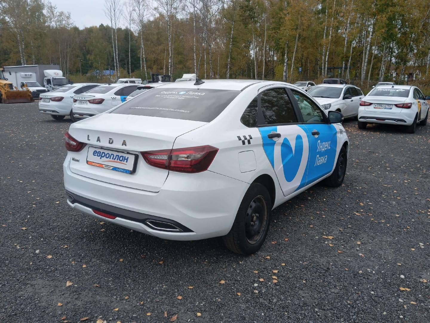 Lada Vesta седан,  127 385 км, 2023 года в лизинг