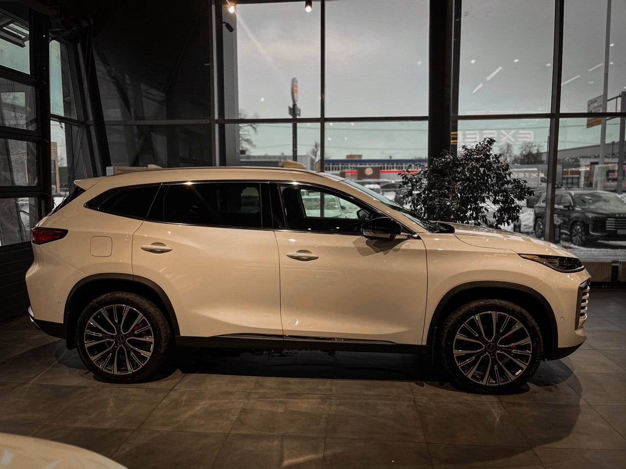 EXEED TXL Business 1.6 TGDI DCT7 AWD
