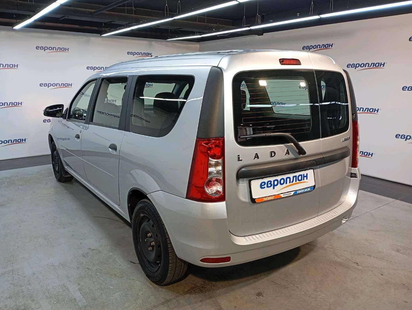 Lada Largus универсал,  28 747 км, 2024 года в лизинг