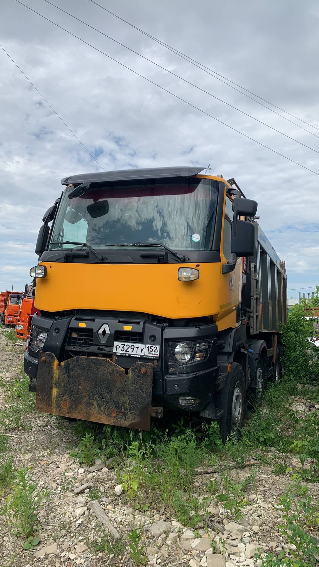 Renault К 440 8X4 (Day cab),  400 000 км, 2018 года в лизинг