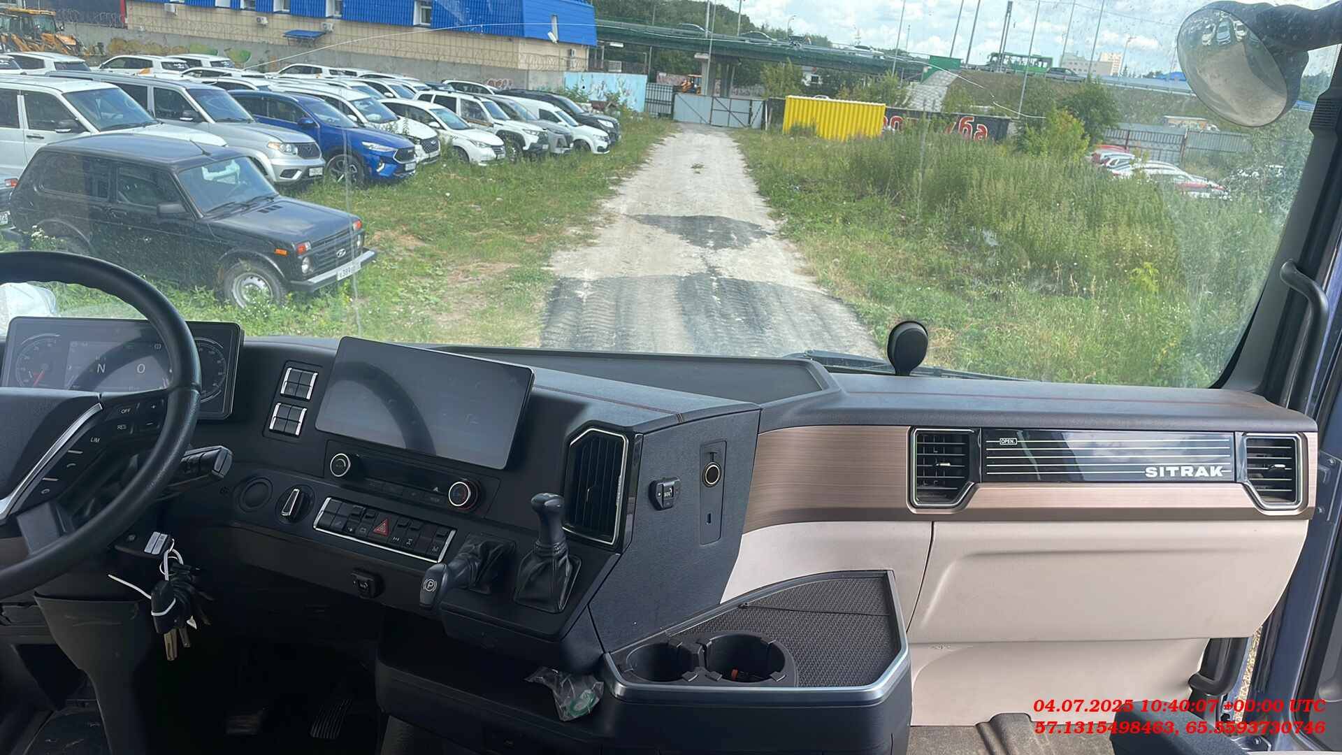 Sitrak С7Н 6×4 ZZ4256V364HE,  246 911 км, 2023 года в лизинг