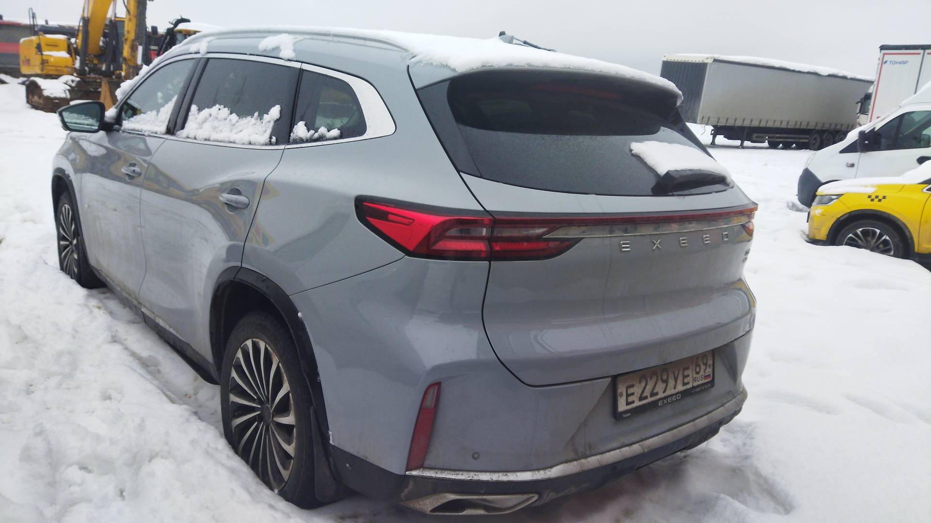 EXEED TXL,  11 271 км, 2023 года в лизинг