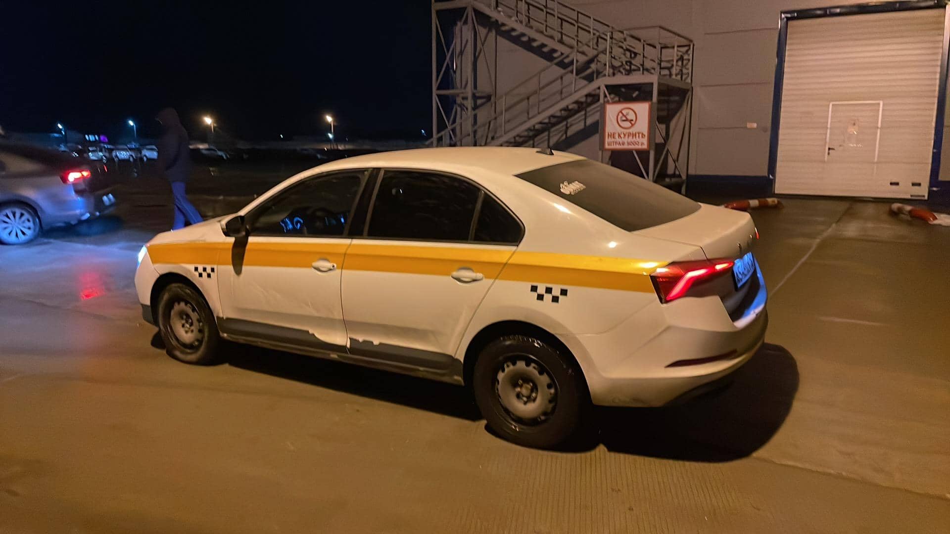 Skoda Rapid,  351 804 км, 2021 года