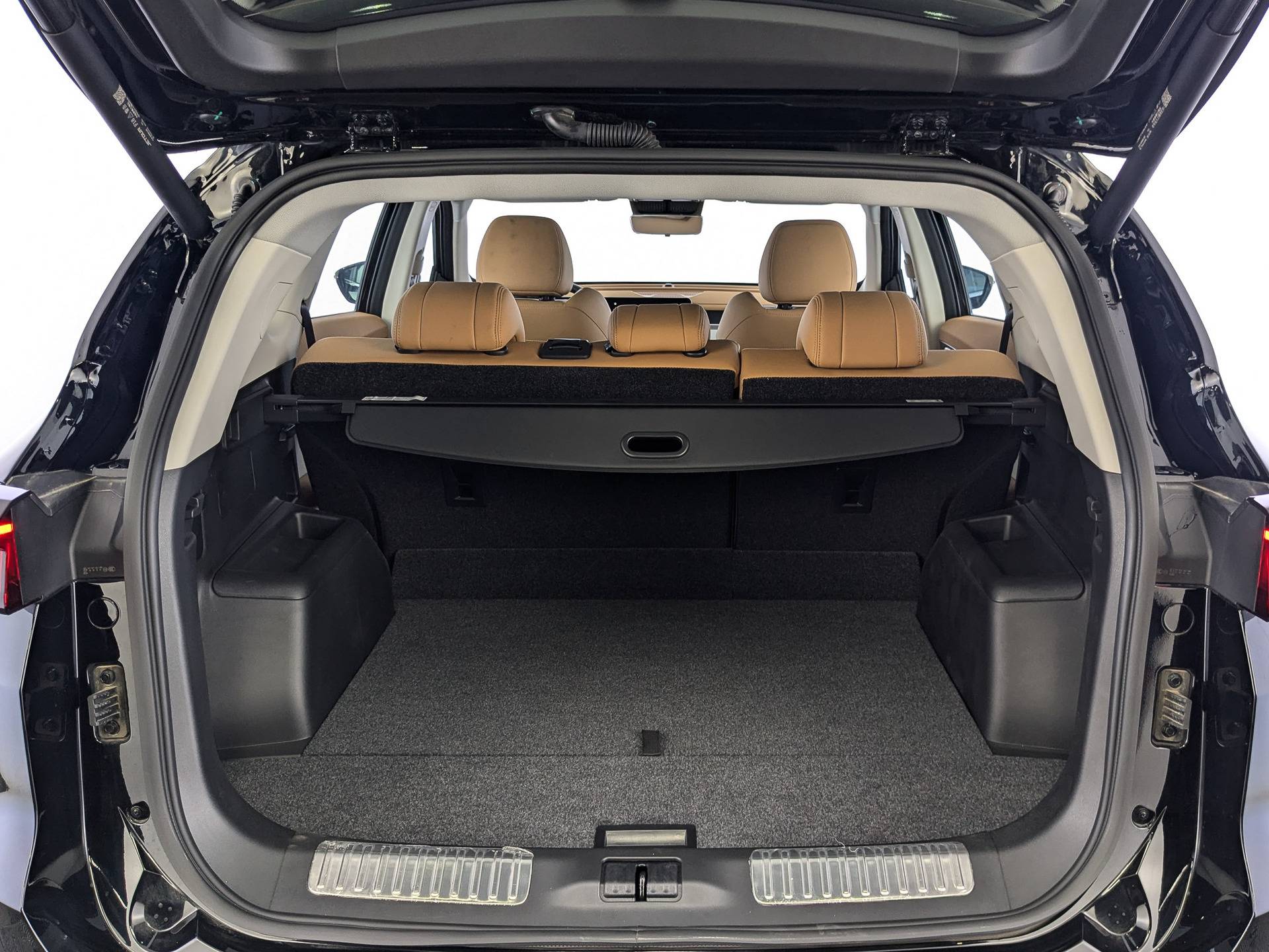 Jetour X70 Plus 1.6TGDI-7DCT Luxury