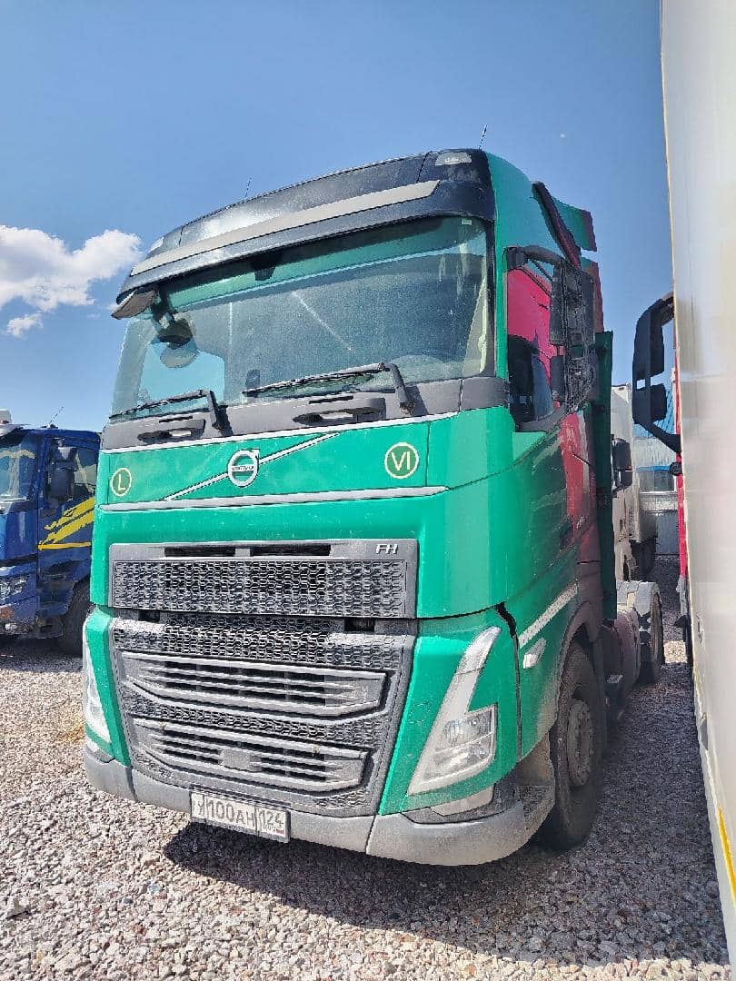 Volvo FH 460 4x2 (FH Globetrotter),  646 479 км, 2021 года в лизинг