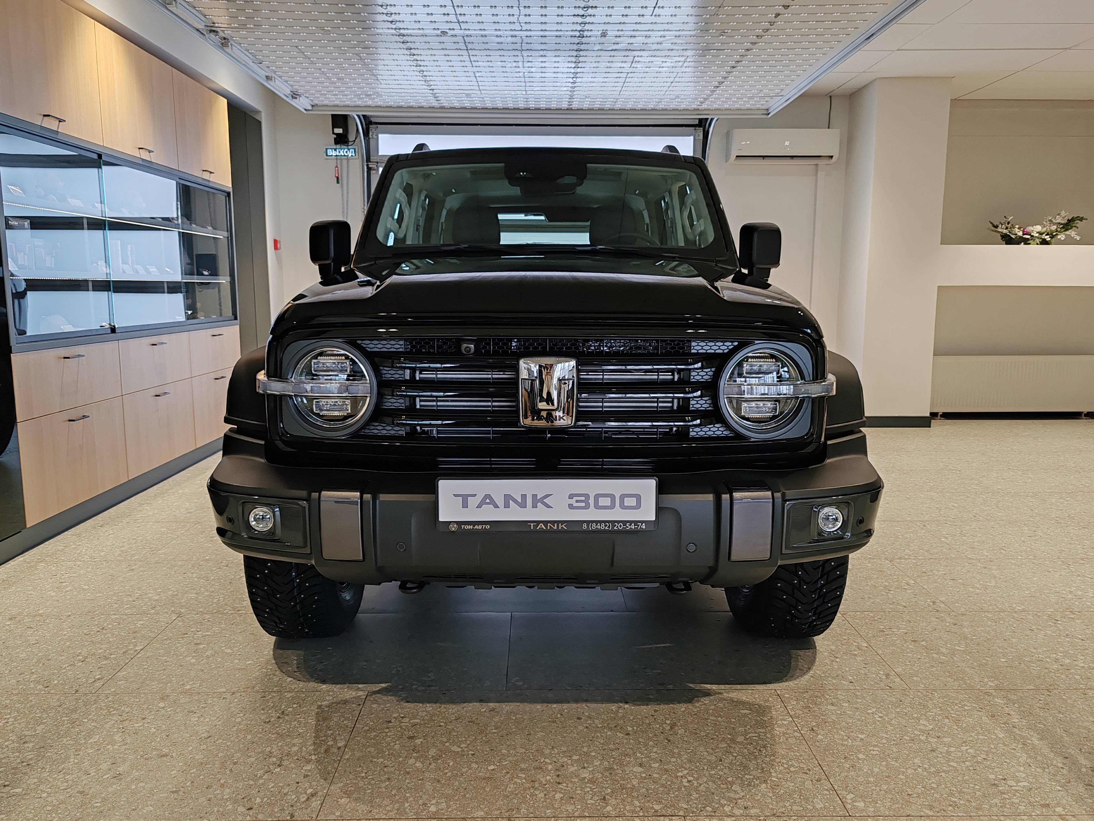 Tank 300 City Premium 2.0 8AT 4WD