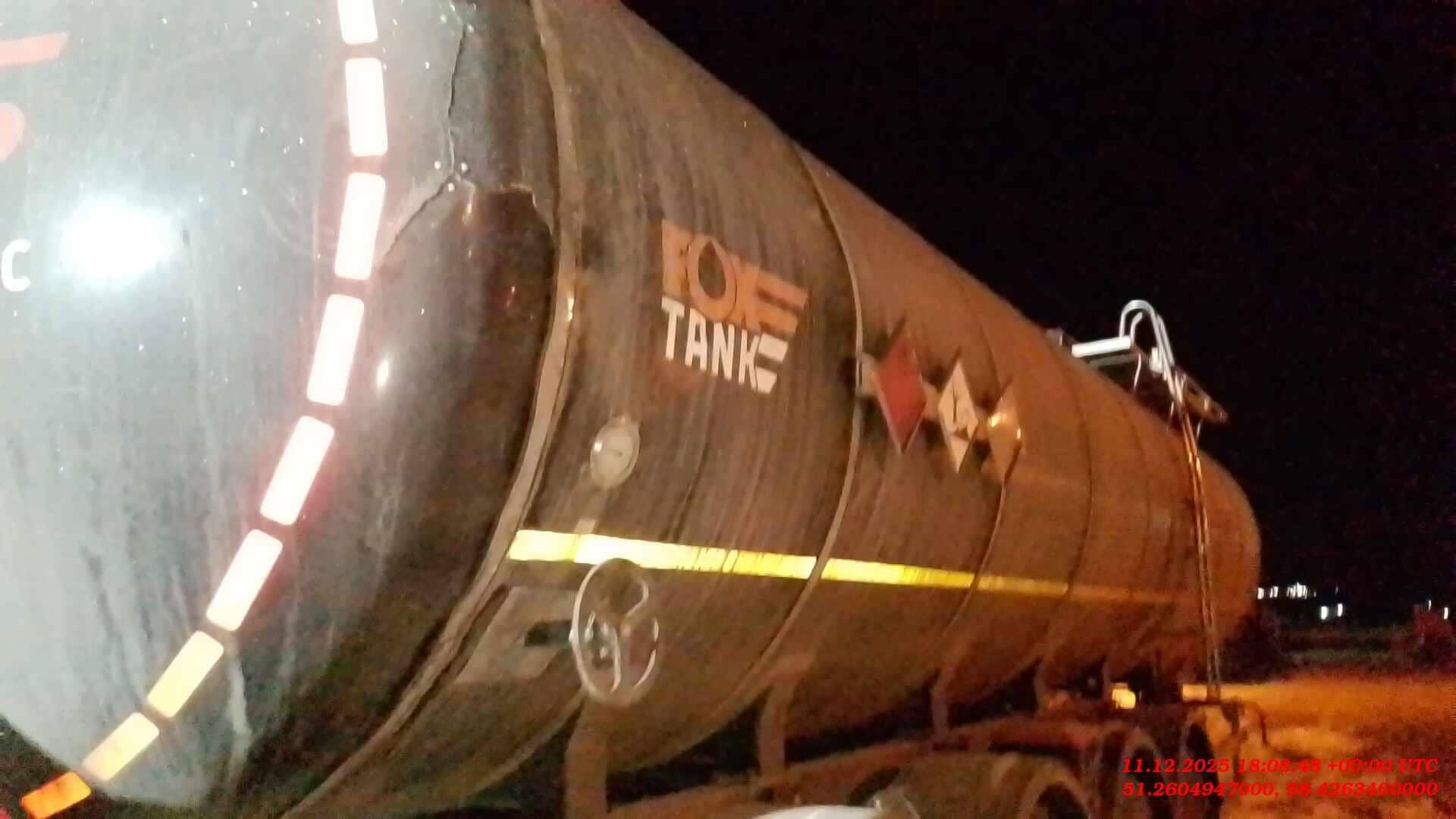 Фокстанк (FOXTANK) Бензовоз 877721, 2024 года в лизинг