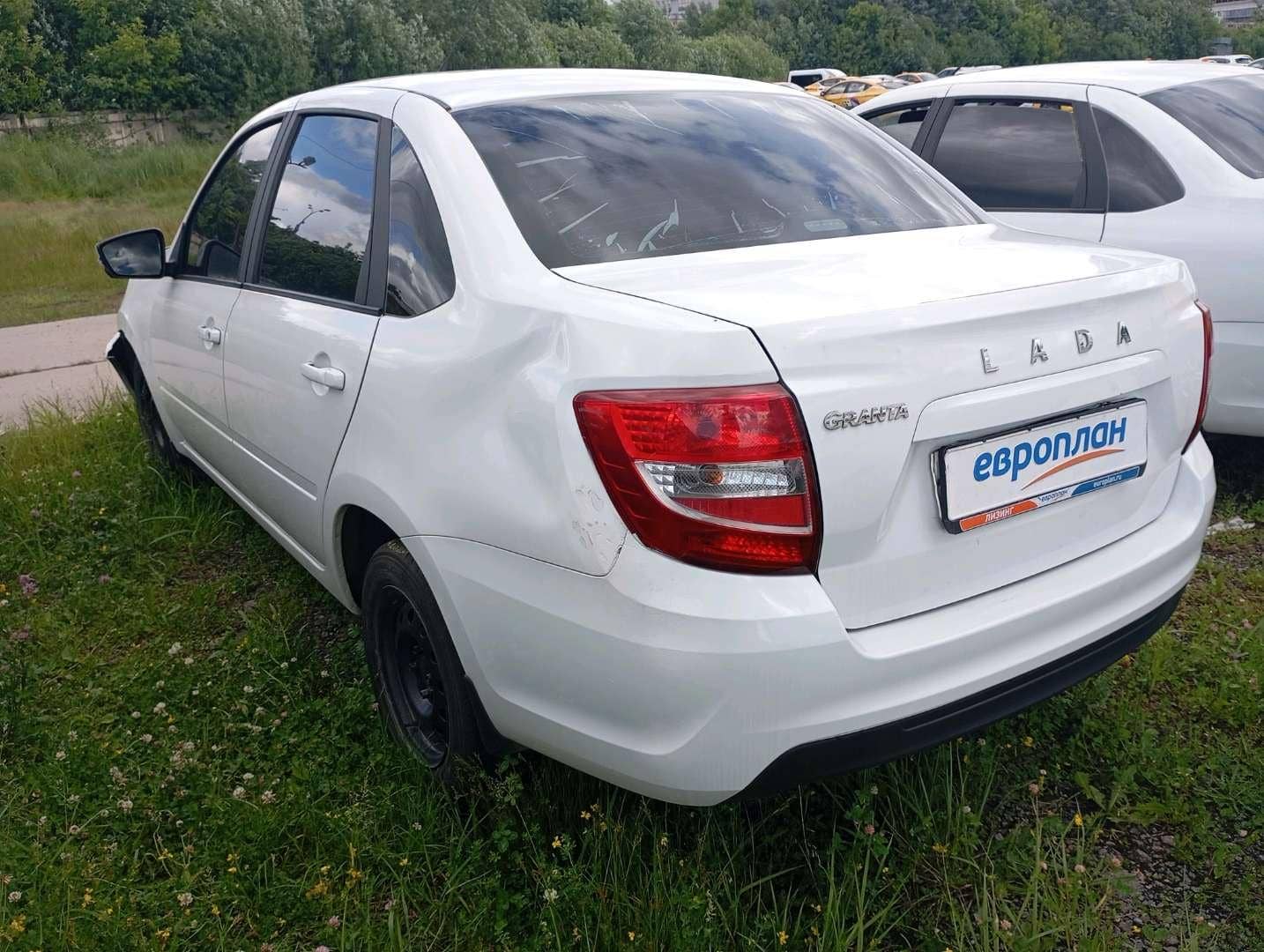 Lada Granta седан,  73 763 км, 2023 года в лизинг
