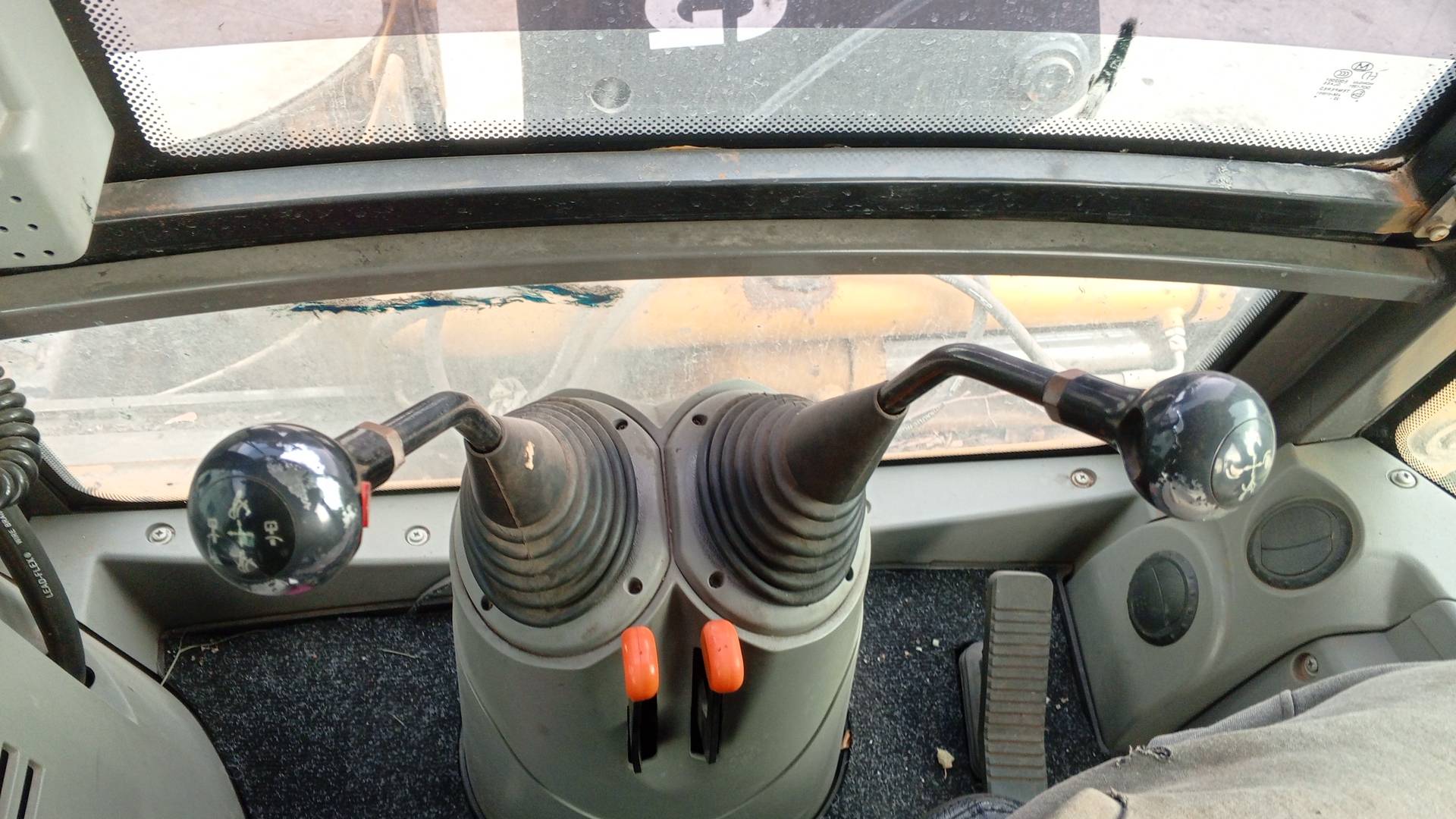 Yugong 488CX, 2023 года в лизинг