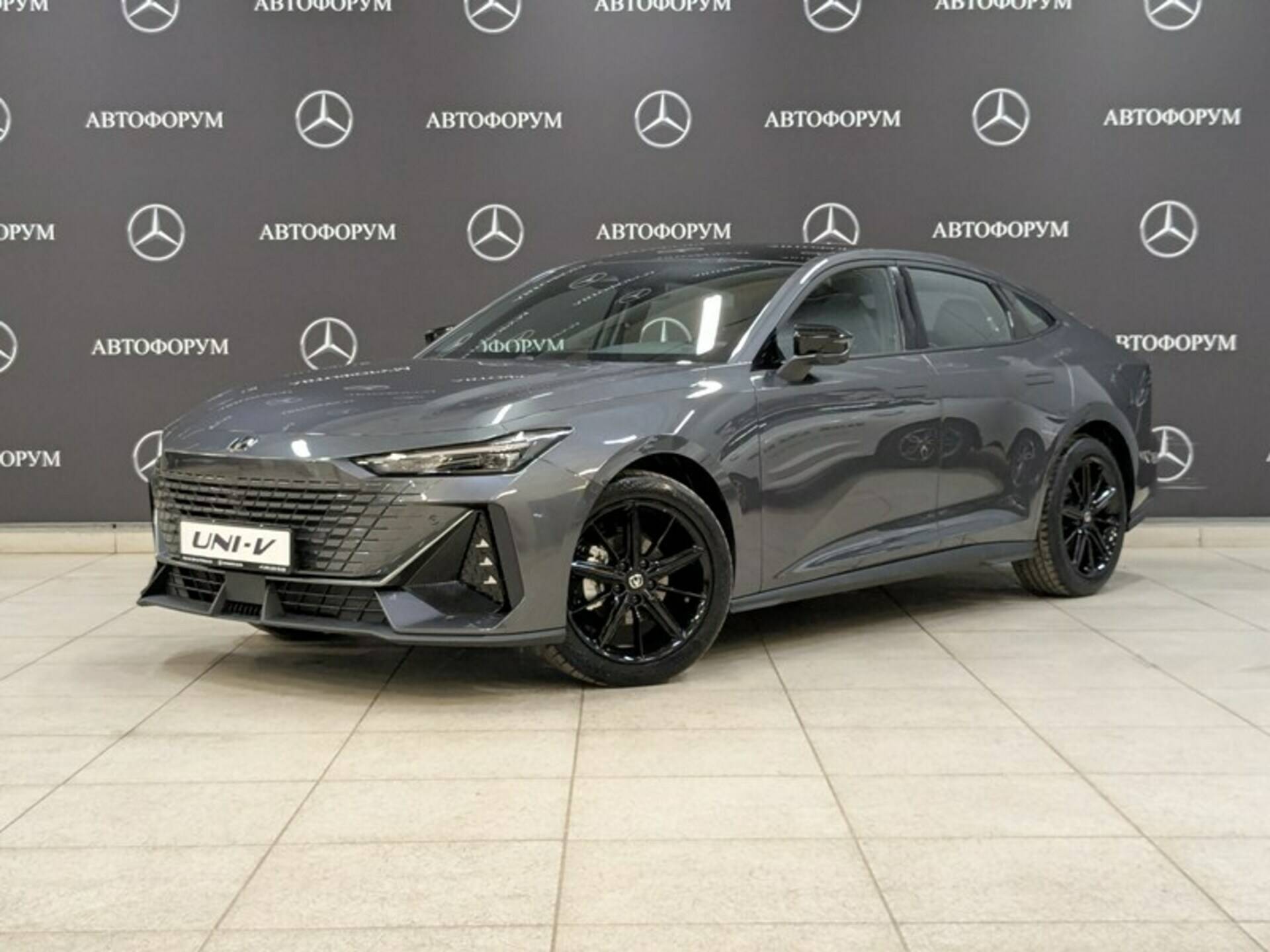 Changan Uni-V 1.5 7DCT Tech  