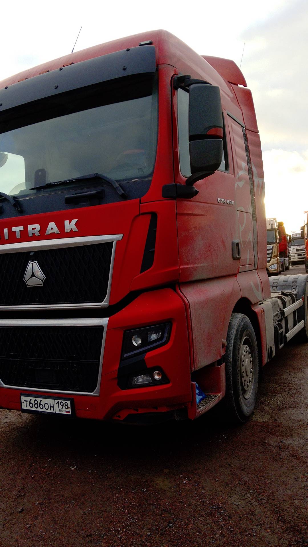 Sitrak C7H MAX ZZ4186V391HE,  242 122 км, 2023 года в лизинг