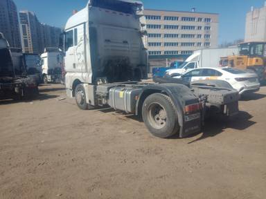 Sitrak ZZ4186V391HE