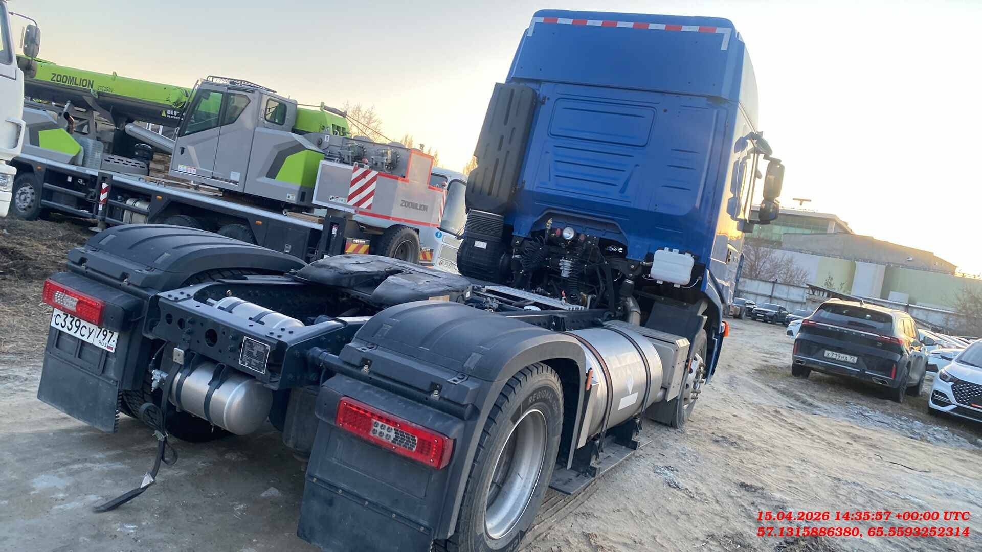 HONGYAN CQ4187HD12381T LNG,  9 433 км, 2024 года в лизинг