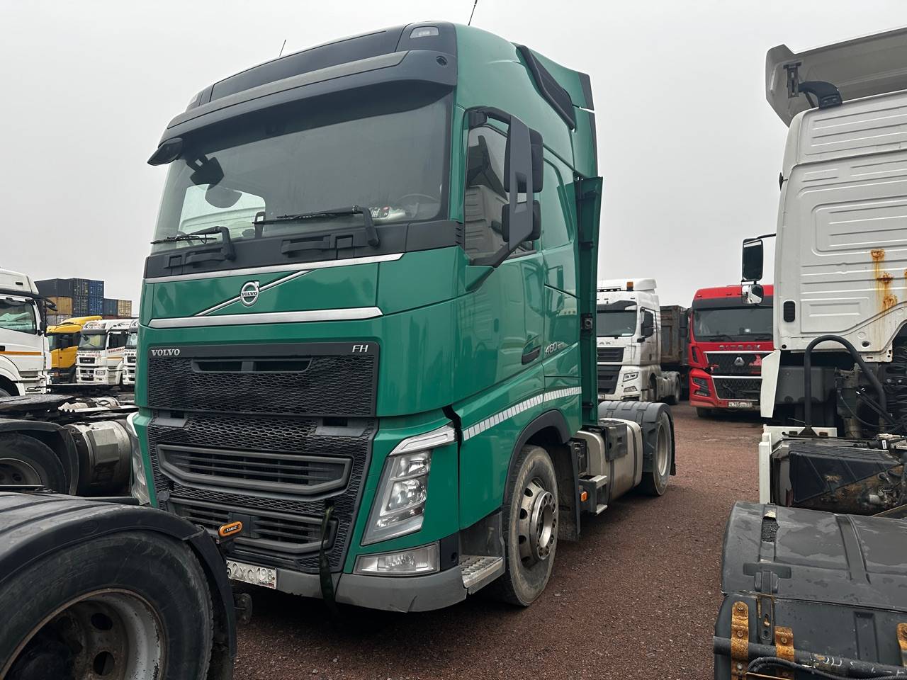 Volvo FH 460 4x2 (FH Globetrotter)