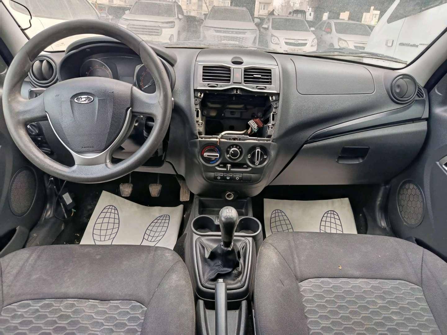 Lada Granta седан,  180 000 км, 2022 года в лизинг