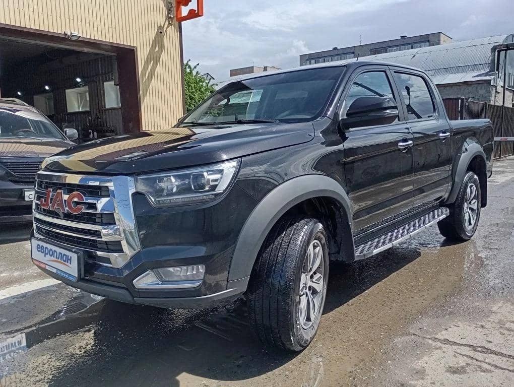 JAC T8 Pro