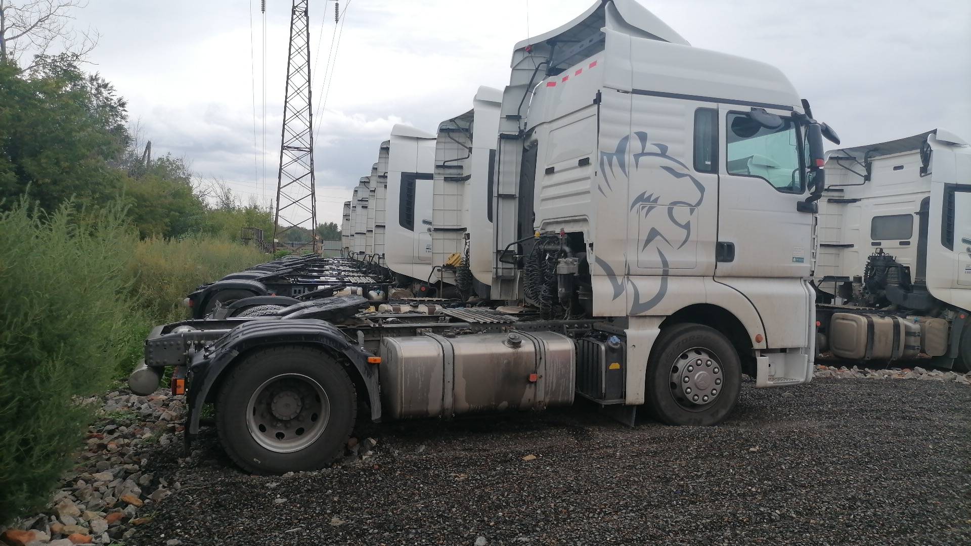 Sitrak С7Н MAX 6×4 ZZ4256V364HE,  270 190 км, 2022 года в лизинг