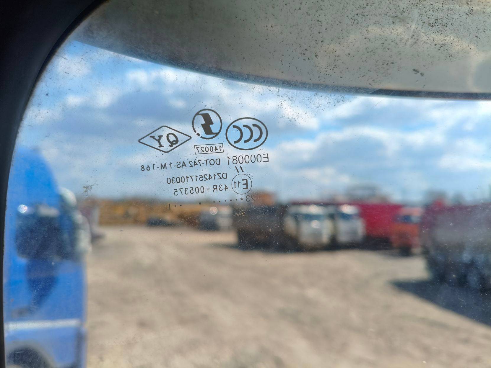 Shacman SX42584V324,  184 333 км, 2023 года в лизинг