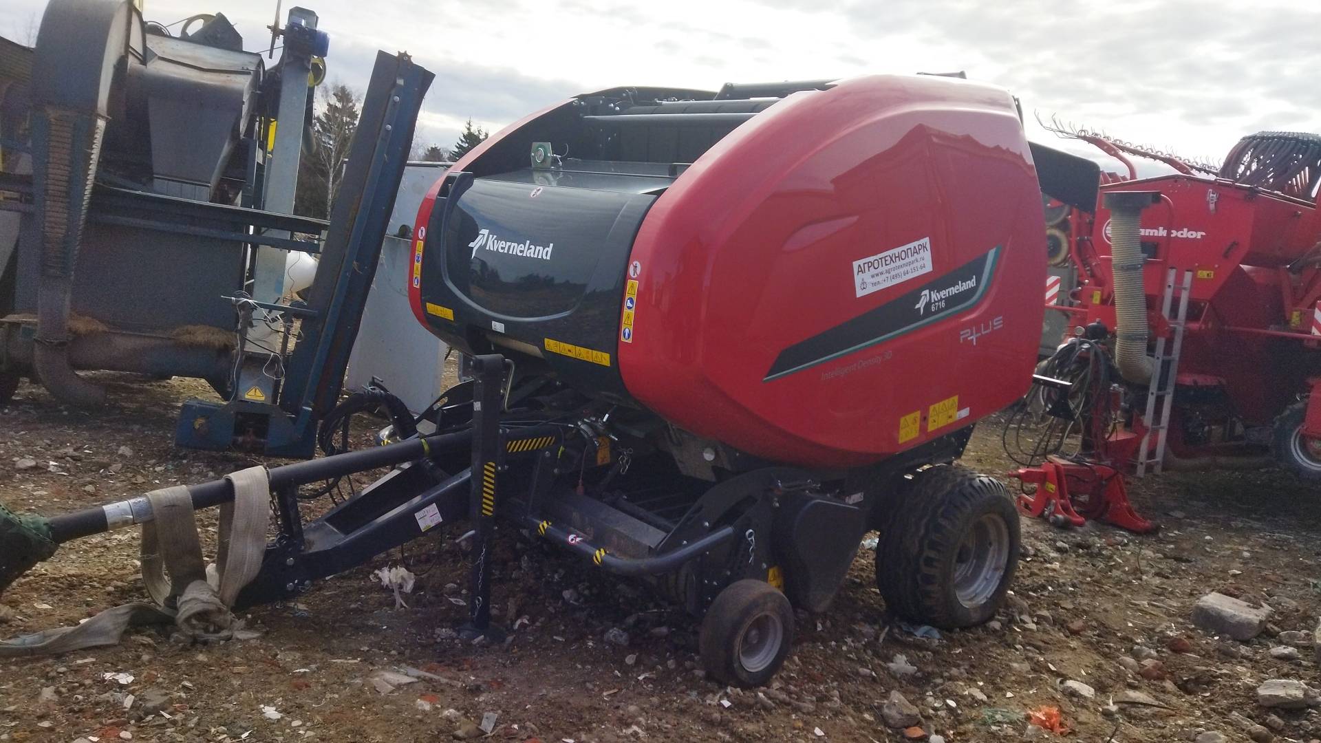KVERNELAND 6716 SC14 Пресс-подборщик, 2023 года в лизинг