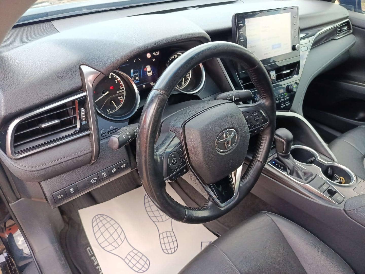 Toyota Camry,  176 327 км, 2021 года в лизинг