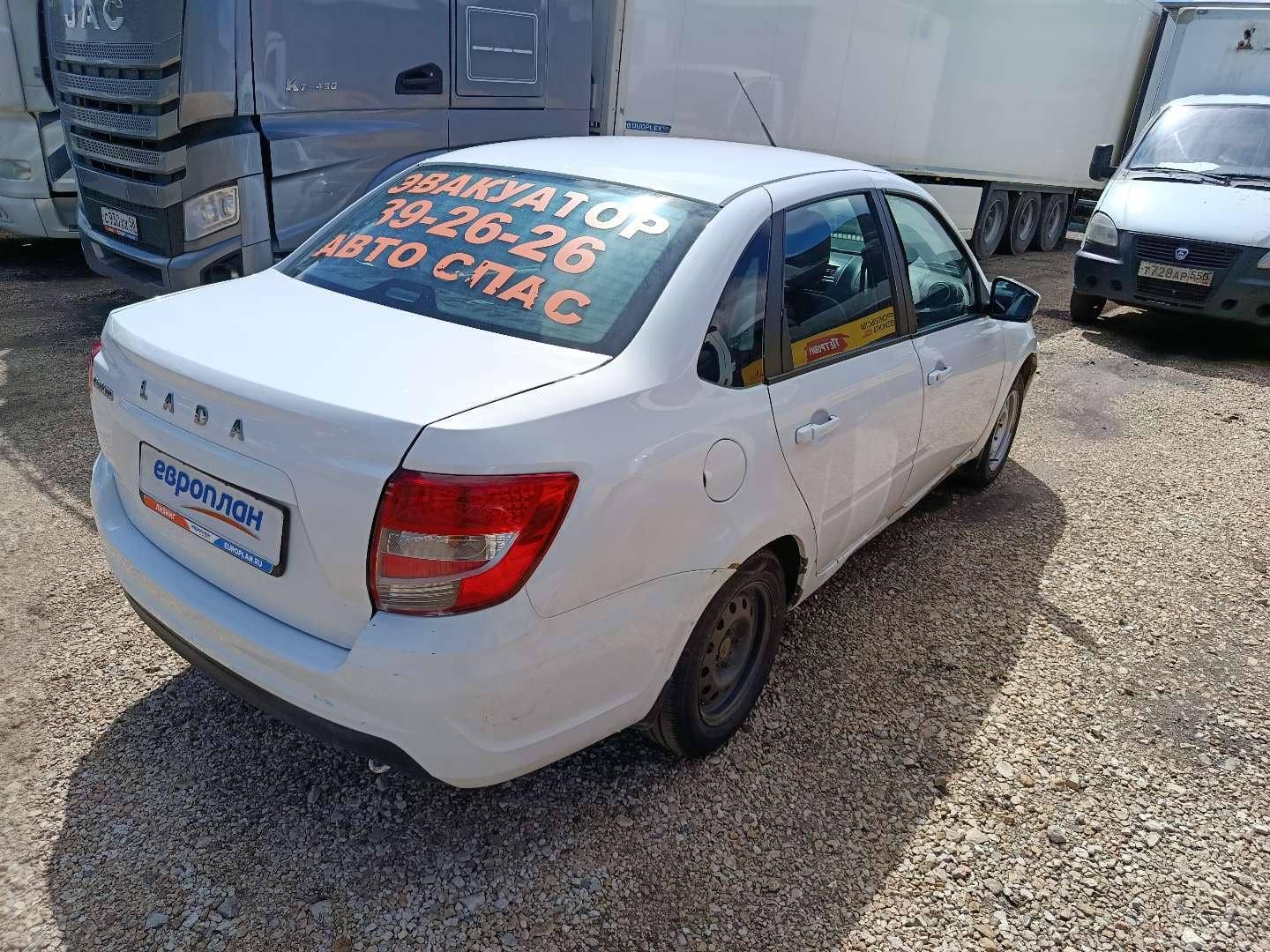 Lada Granta седан,  309 130 км, 2023 года в лизинг