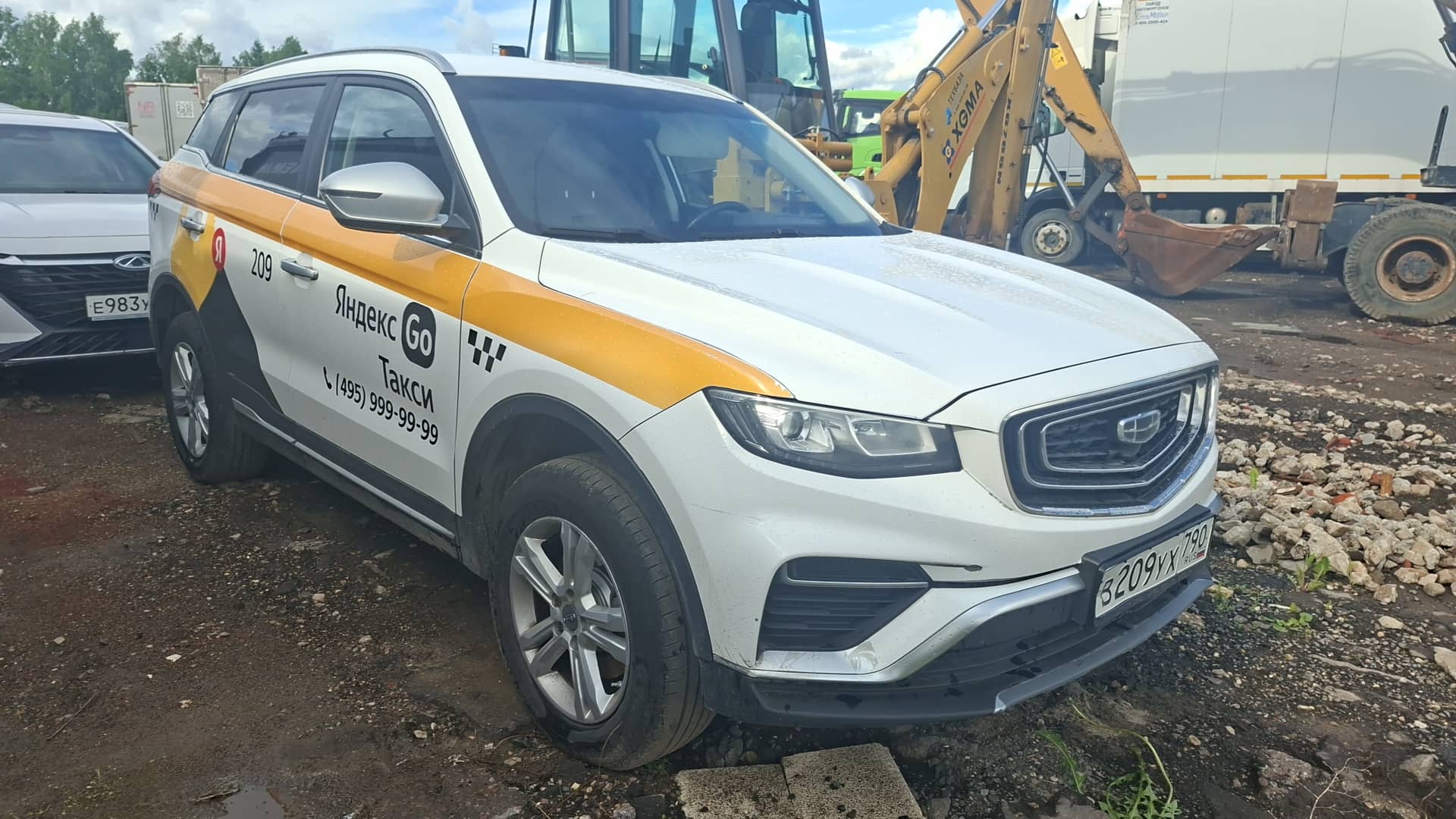 Geely Atlas Pro,  235 447 км, 2023 года в лизинг