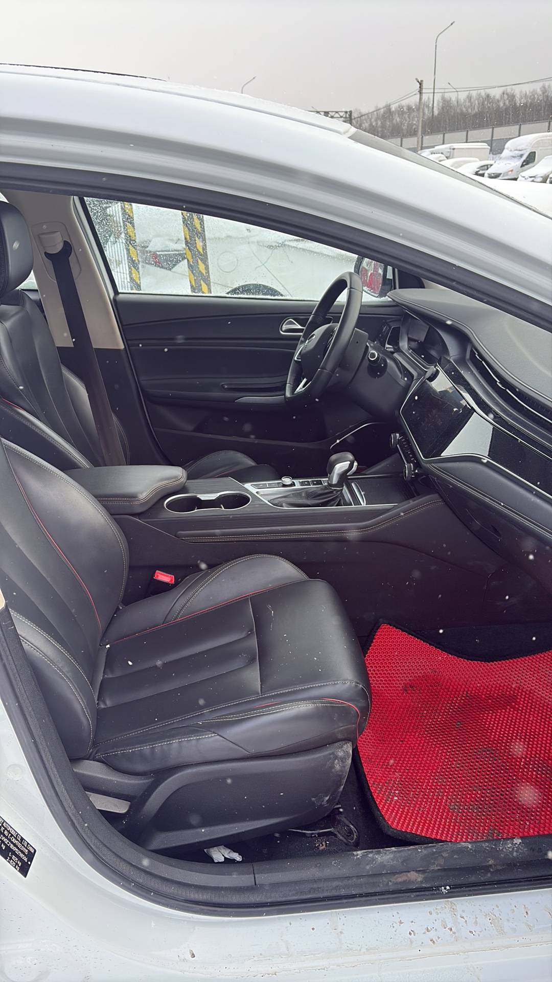 OMODA S5,  176 951 км, 2023 года в лизинг