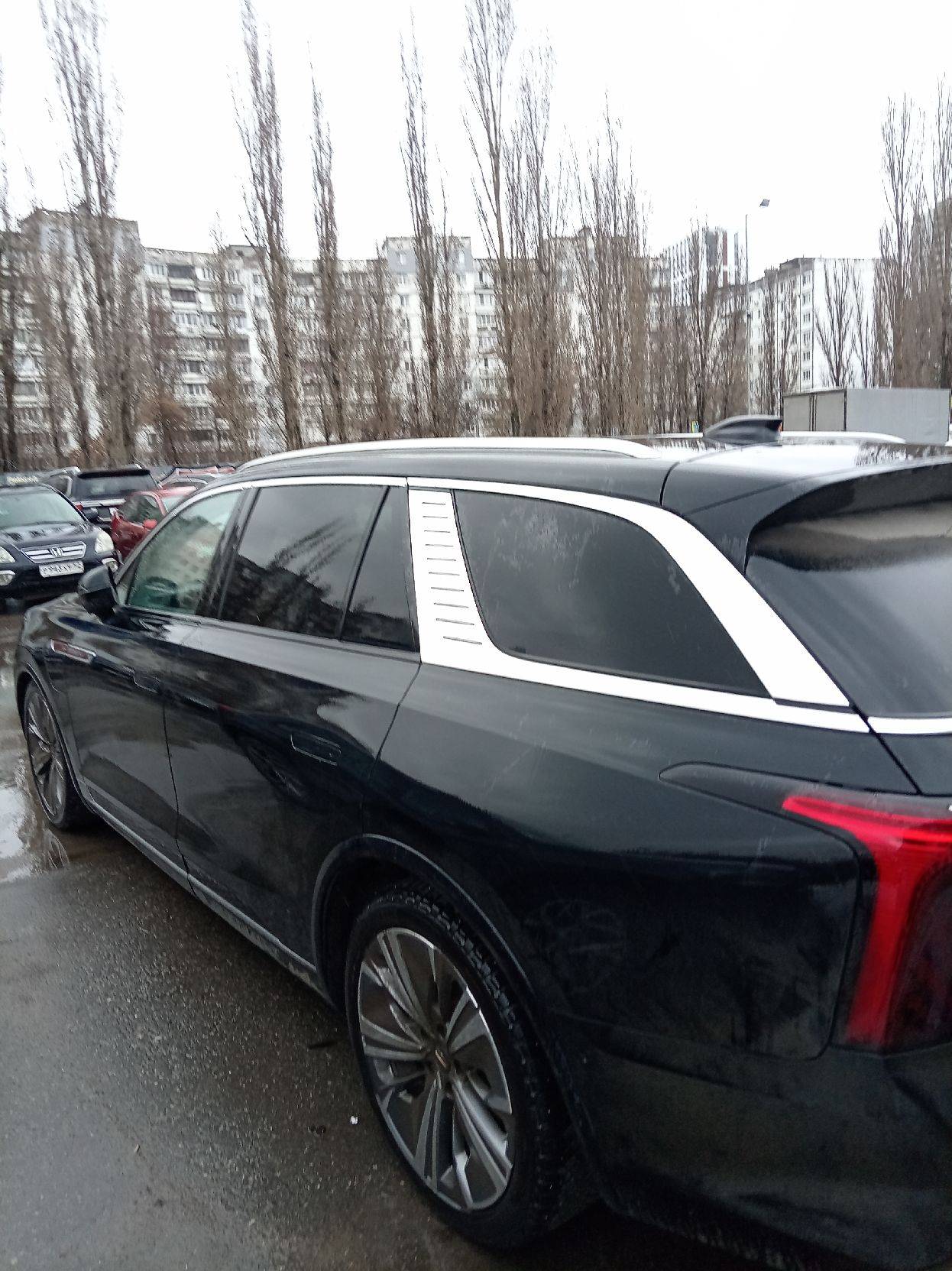 Hongqi E-HS9,  34 943 км, 2021 года в лизинг