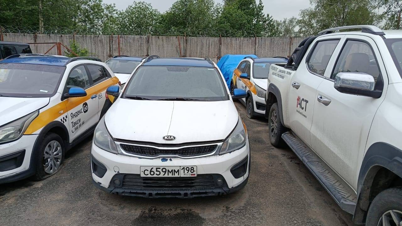 KIA Rio X-Line