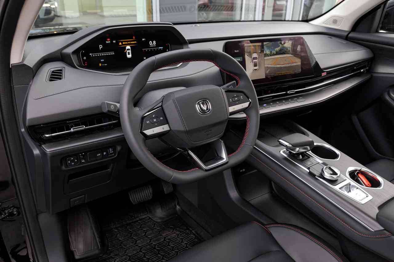 Changan Uni-S Tech 1.5T 7DCT
