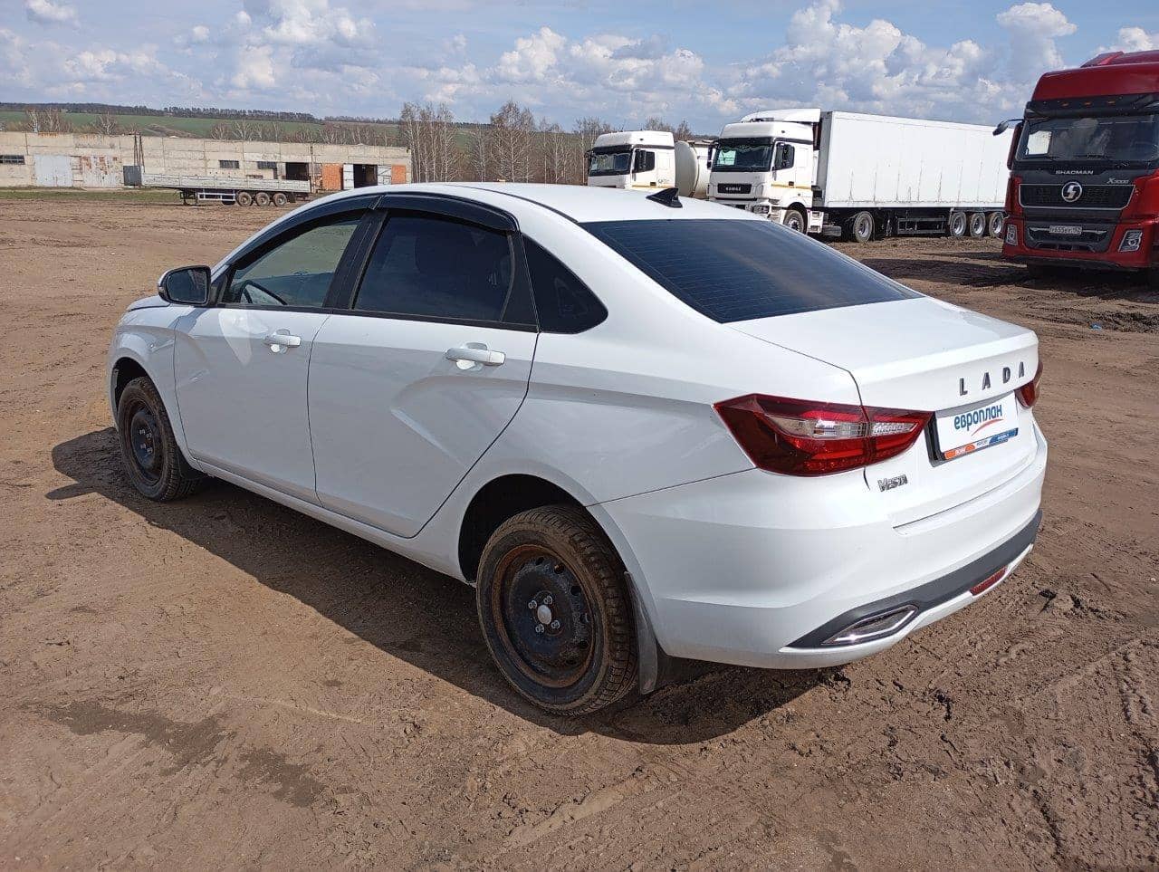 Lada Vesta седан,  25 859 км, 2023 года в лизинг