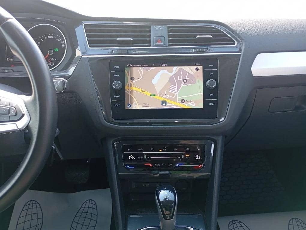 Volkswagen Tiguan,  53 925 км, 2021 года в лизинг