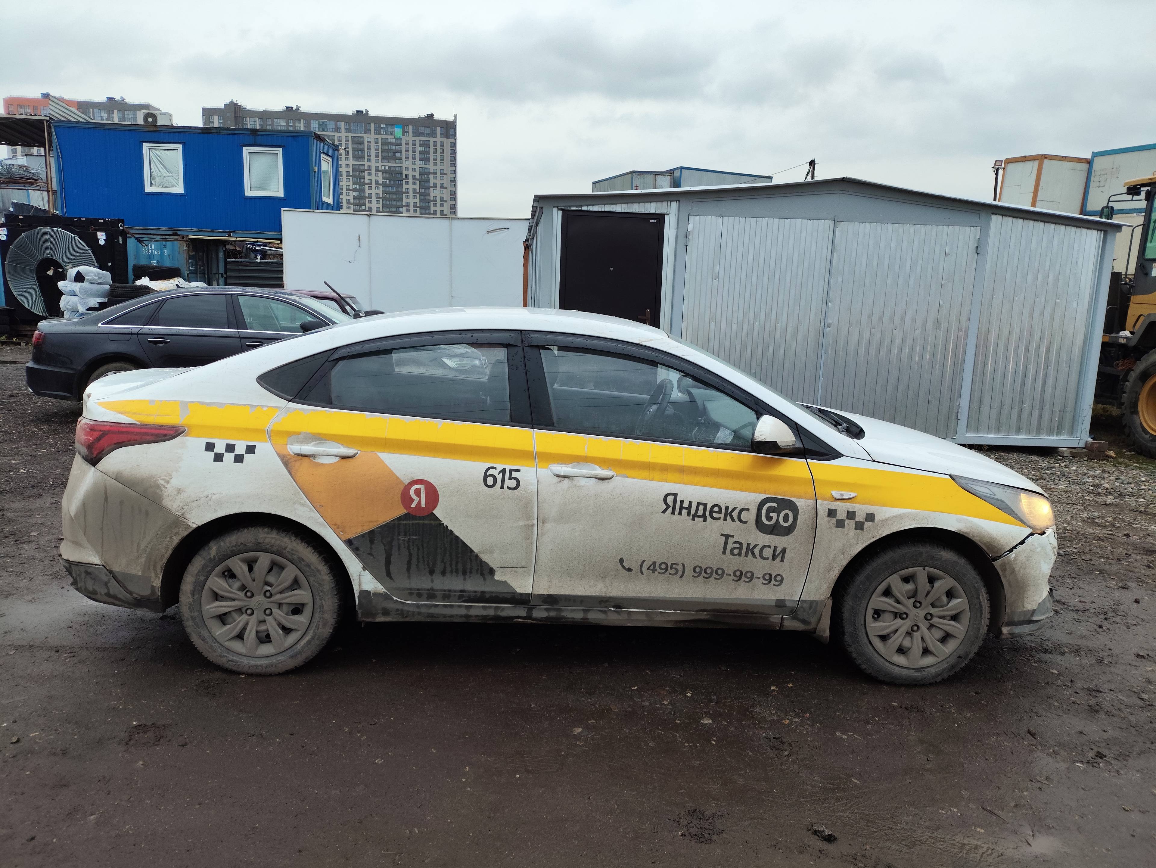 Hyundai Solaris,  255 495 км, 2021 года в лизинг