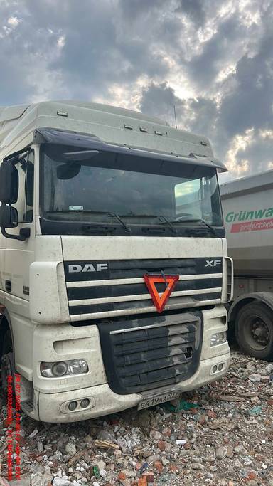 DAF XF105.460 FT 4x2 (Super Space Cab)