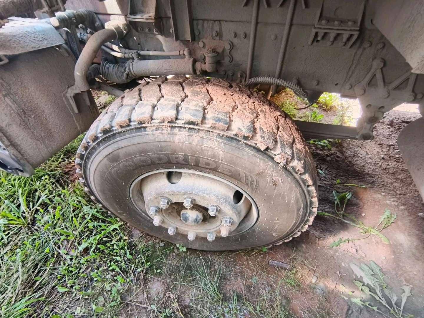FAW CA3310P66K24T4E4 8x4 (E4),  200 000 км, 2023 года в лизинг