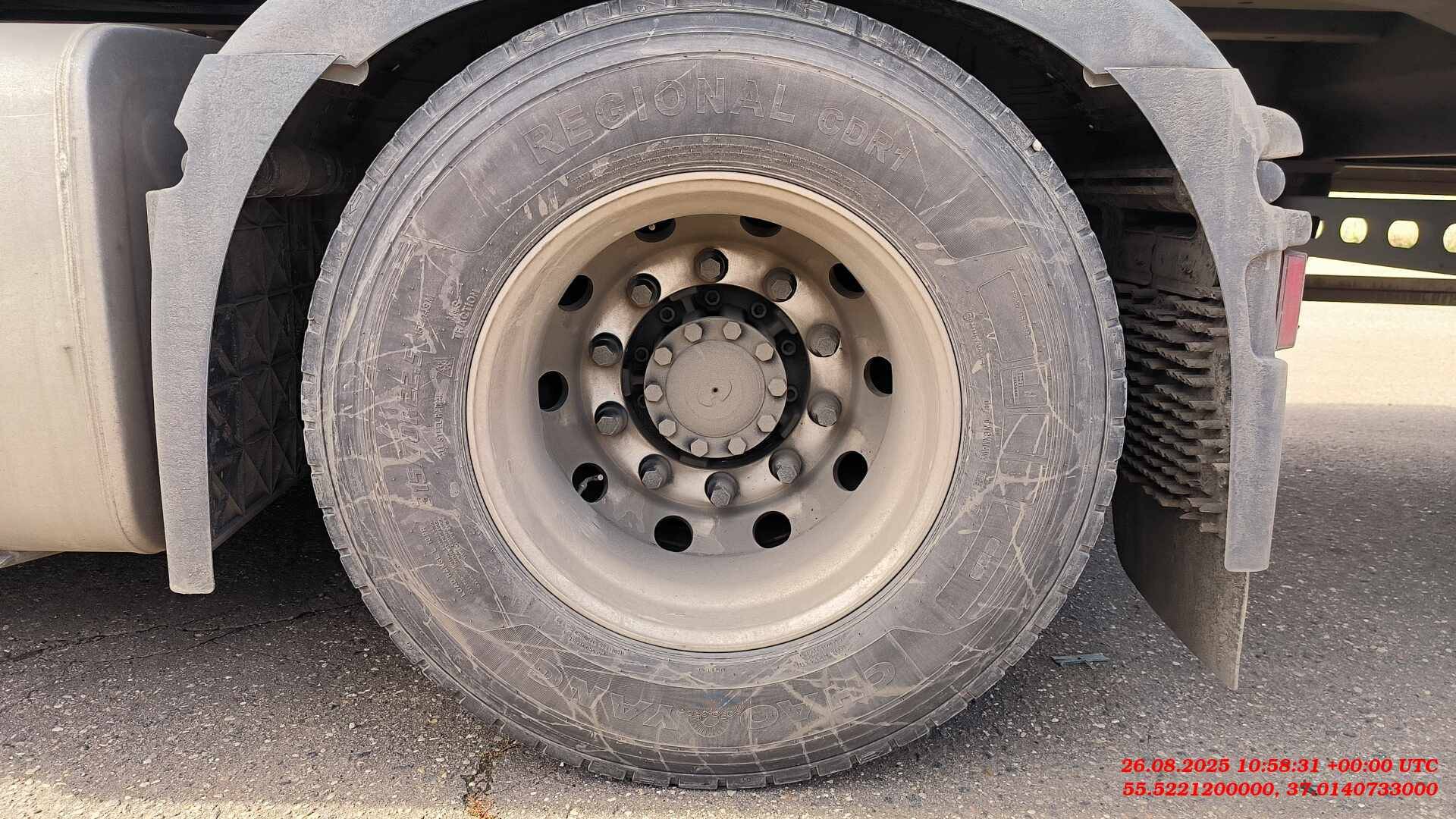 Shacman SX4188YY381,  317 253 км, 2023 года в лизинг