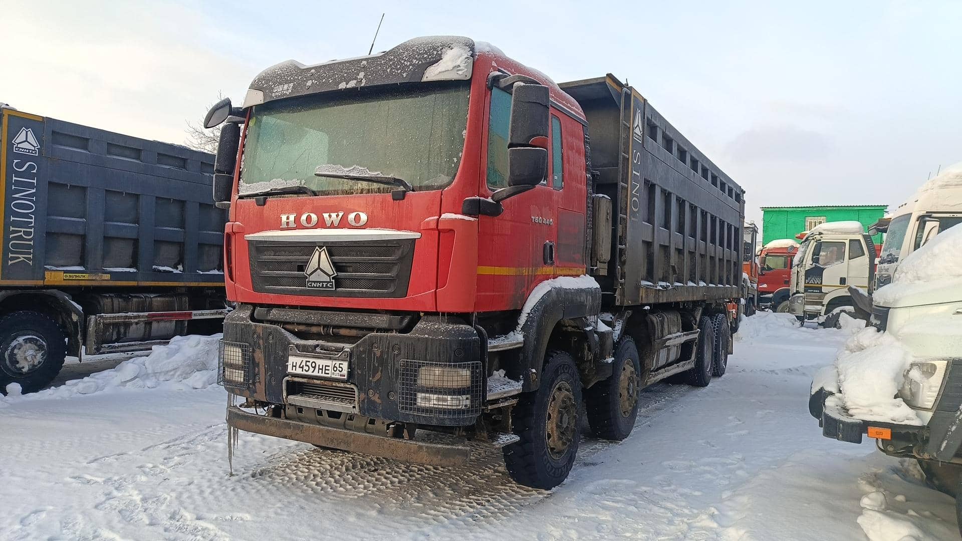 HOWO ZZ3317V386GE1 8х4,  250 131 км, 2022 года в лизинг