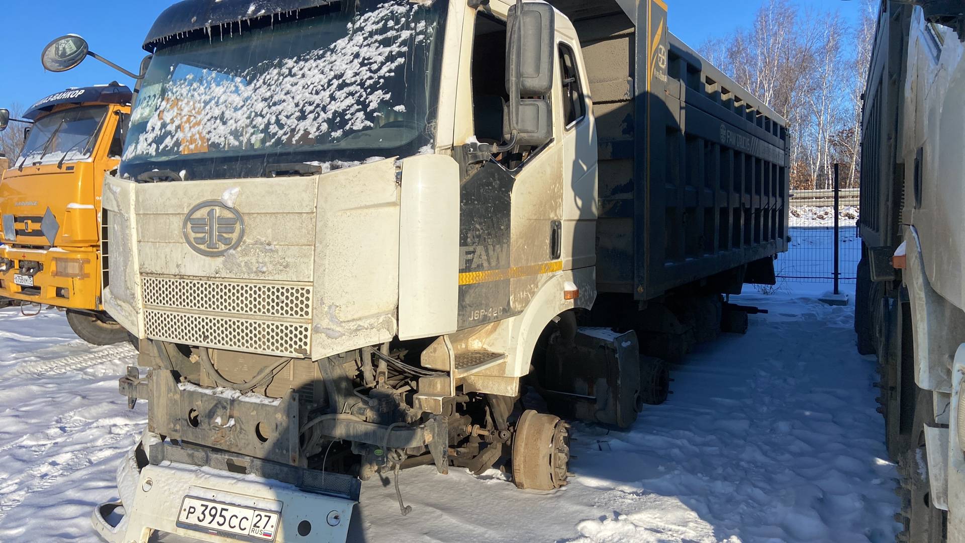 FAW CA3310P66K24T4E5 8х4,  250 000 км, 2022 года в лизинг