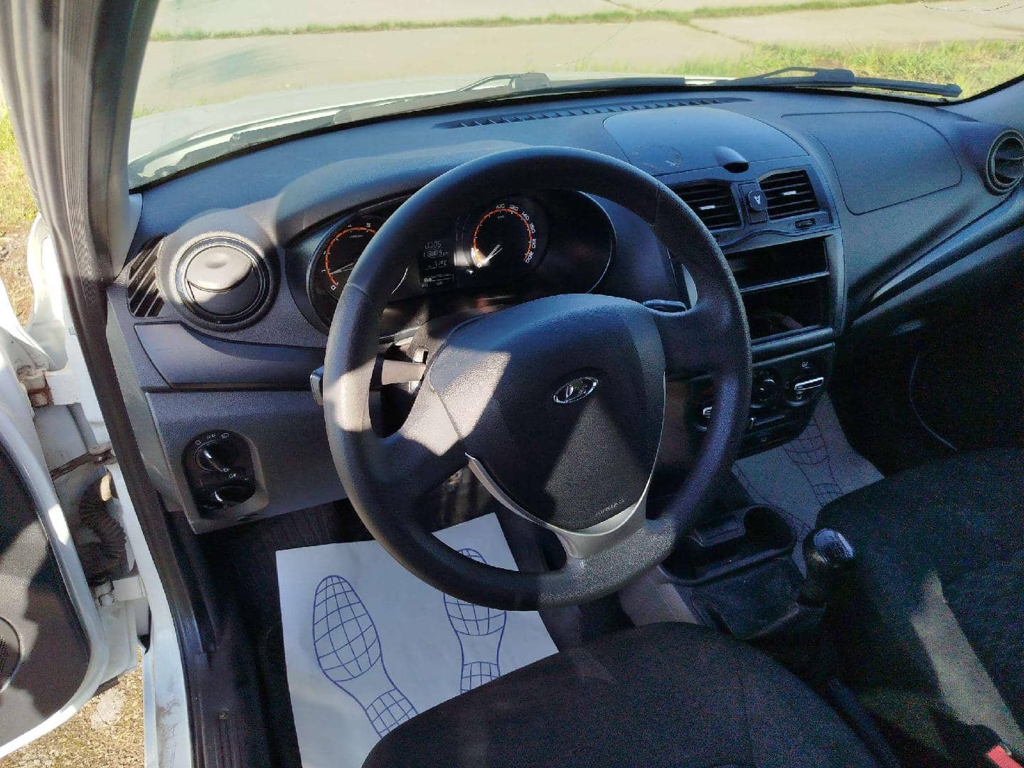 Lada Granta седан,  118 809 км, 2023 года в лизинг