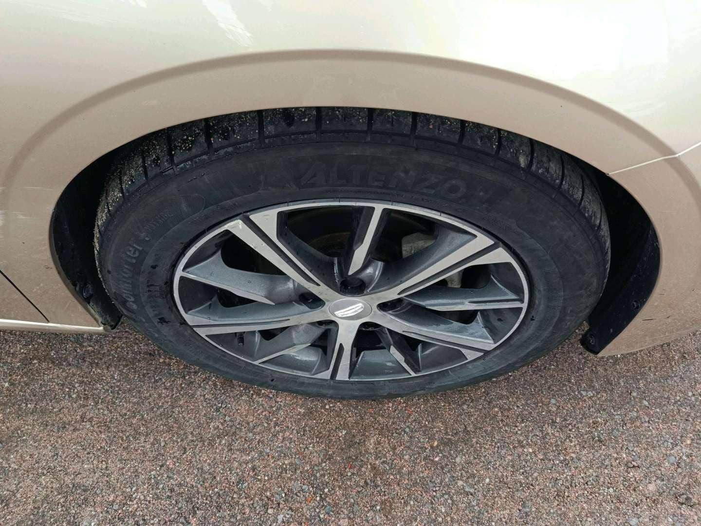 Geely Emgrand,  94 673 км, 2023 года в лизинг