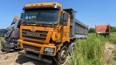 Shacman SX3318DT366 8x4