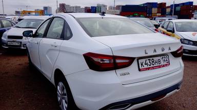 Lada Vesta седан