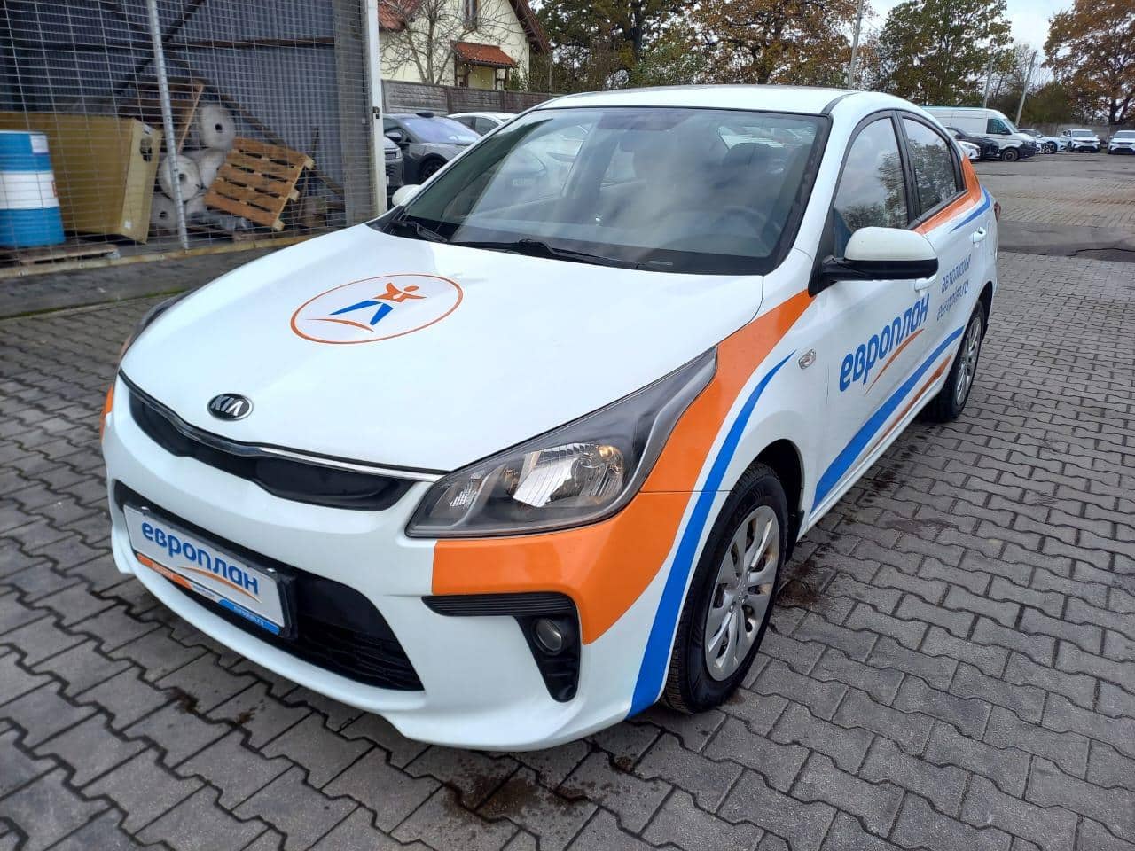 KIA Rio sedan