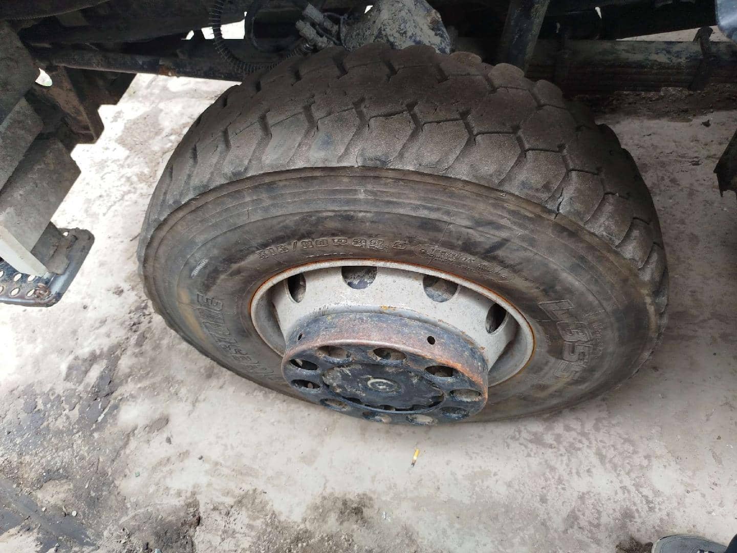 FAW CA3250P66K24L1TE5 6x6,  136 278 км, 2023 года в лизинг