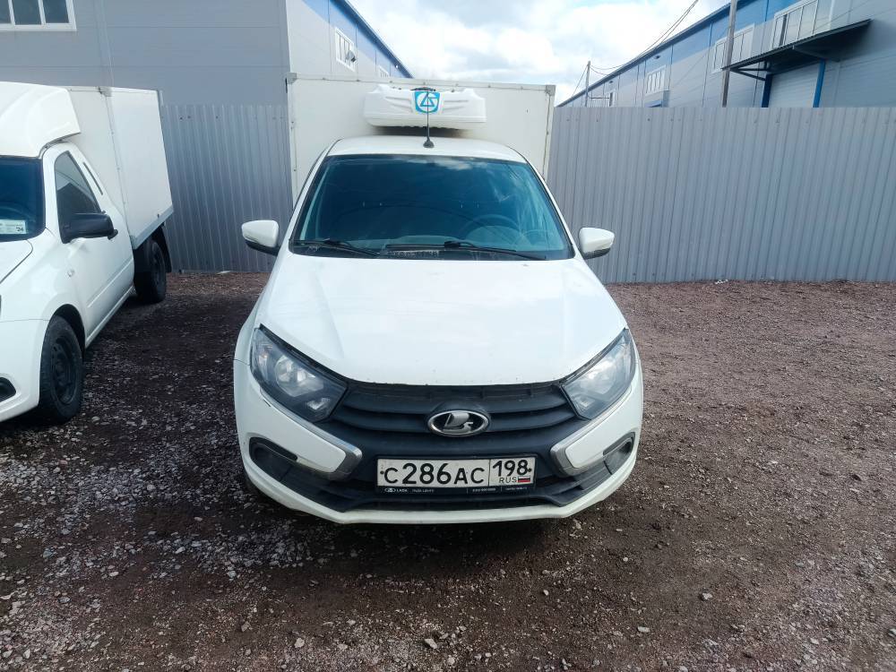 Lada Granta фургон,  100 297 км, 2023 года в лизинг
