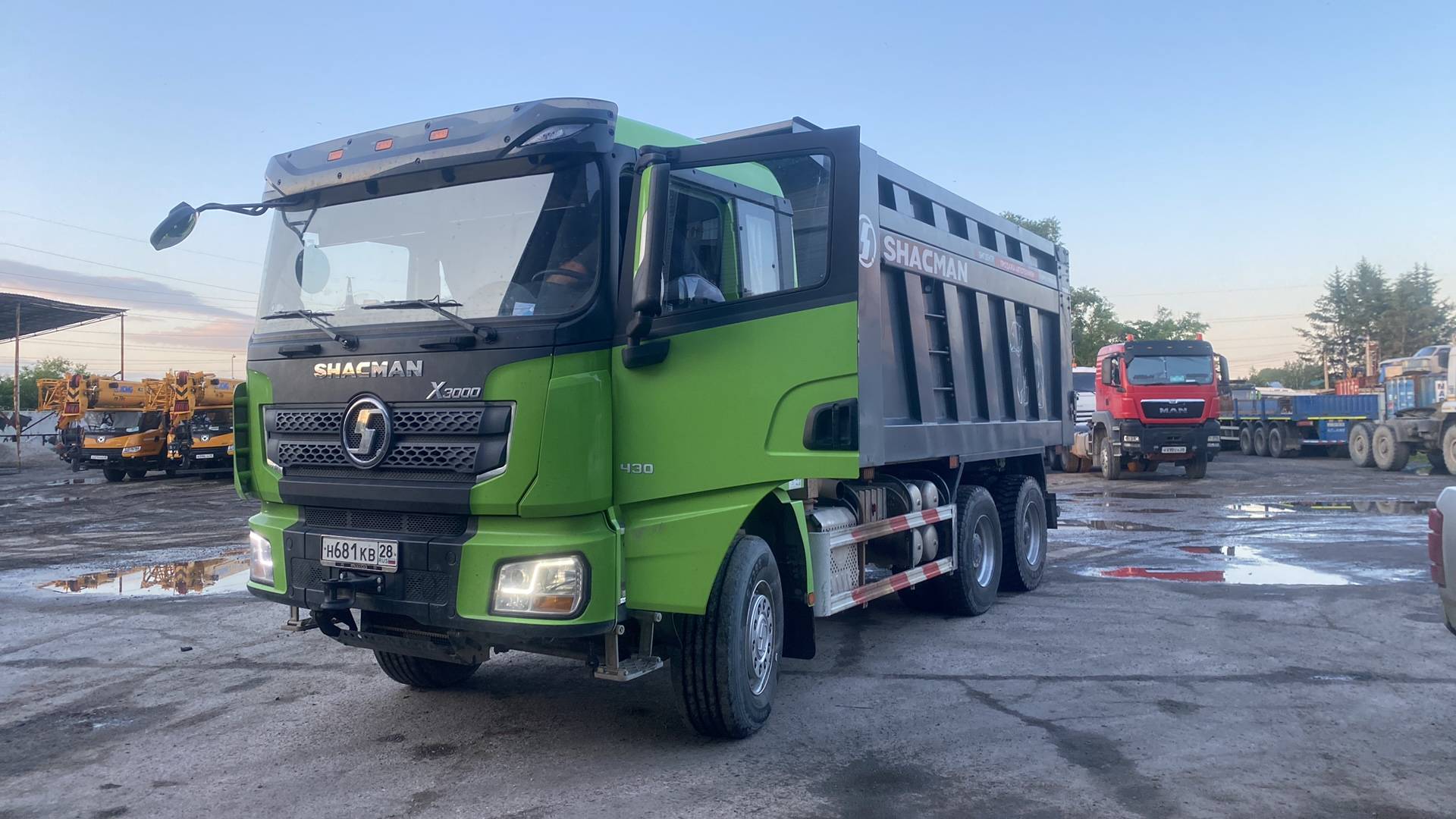 Shacman SX32586V384,  77 842 км, 2023 года в лизинг