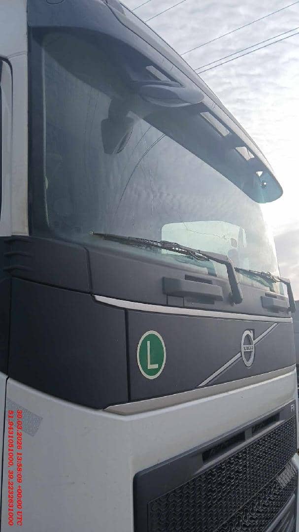 Volvo FH 460 4x2 (FH Globetrotter),  667 630 км, 2022 года в лизинг