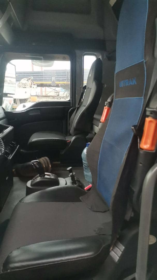 Sitrak C7H 4x2 ZZ4186V361HE,  363 313 км, 2023 года в лизинг