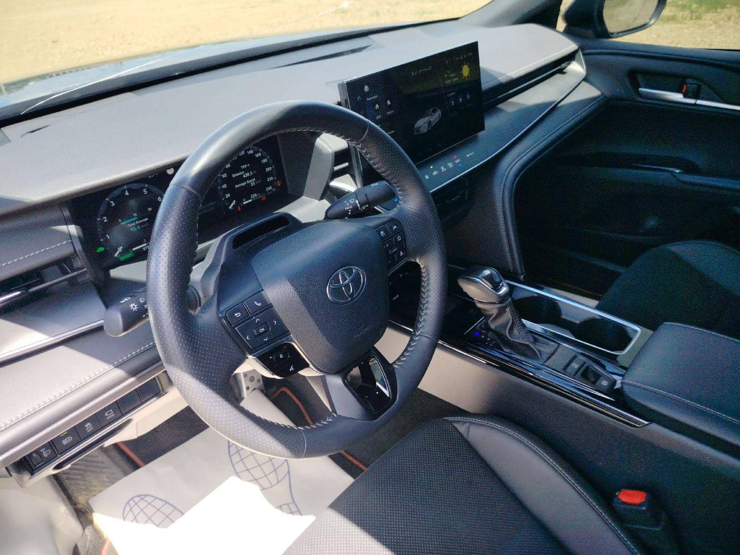 Toyota Camry,  57 573 км, 2024 года в лизинг
