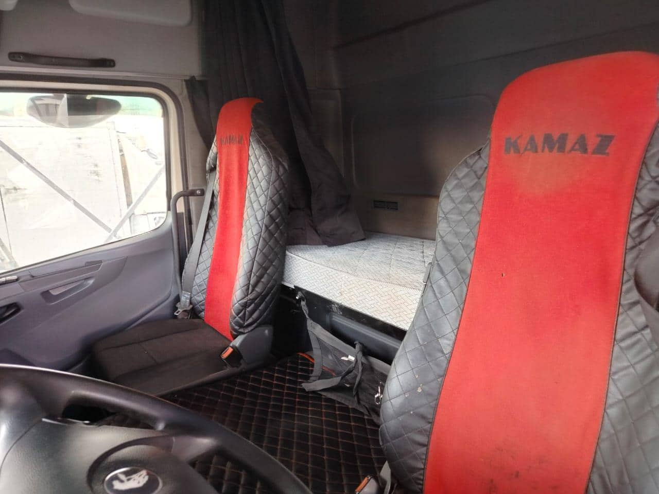 КАМАЗ 5490-S5 (M1840),  546 796 км, 2021 года в лизинг